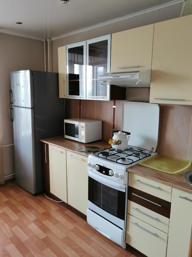 1 Комнатная Квартира В Самом Центре С Видом На Сквер Kostanay Bagian luar foto
