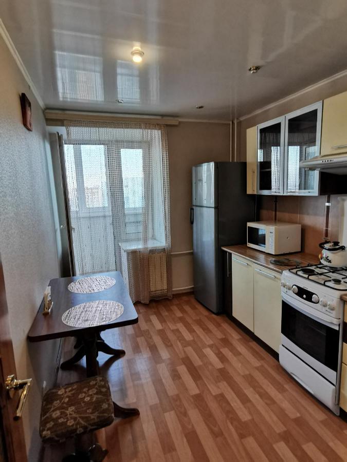 1 Комнатная Квартира В Самом Центре С Видом На Сквер Kostanay Bagian luar foto