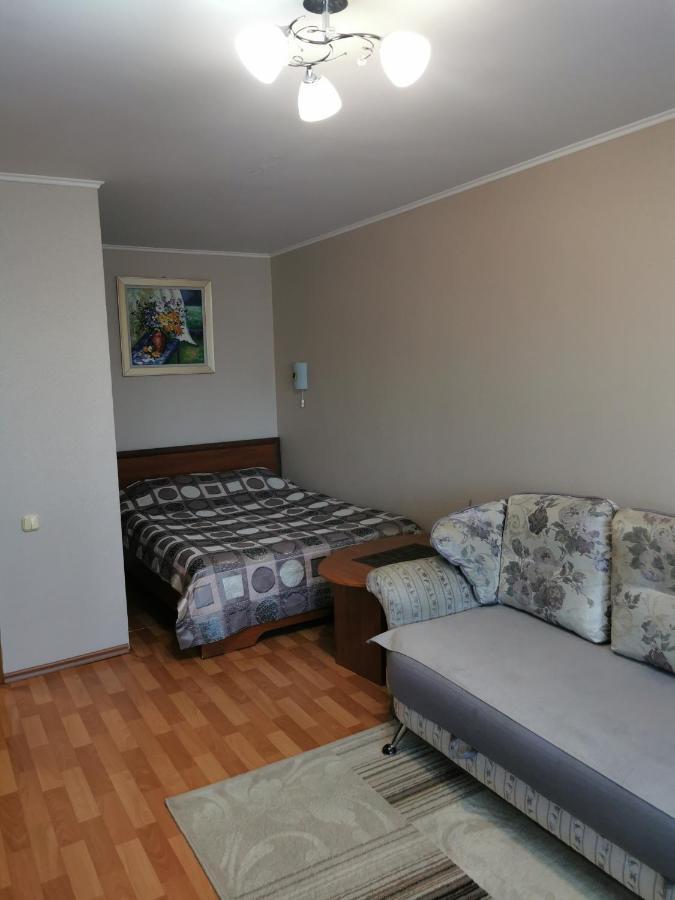 1 Комнатная Квартира В Самом Центре С Видом На Сквер Kostanay Bagian luar foto